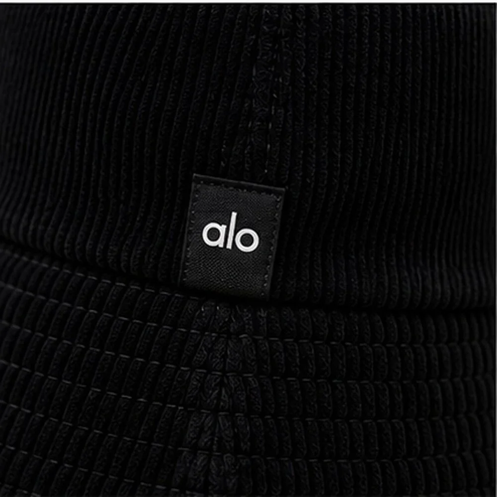 ALO Yoga Black Clean Bucket Hat OS